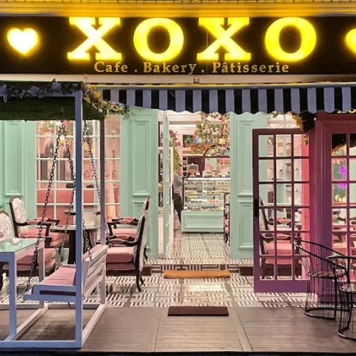 XOXO Café & Patisserie