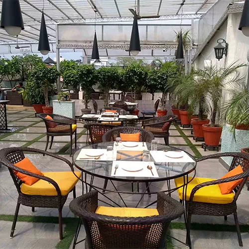 Best Restaurants in Rajpur Road Dehradun