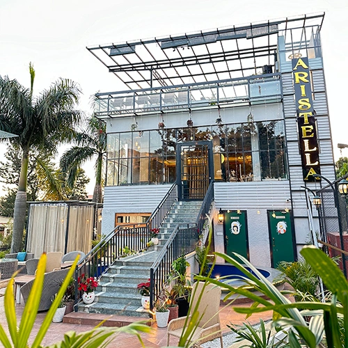 Aristella Café & Bar