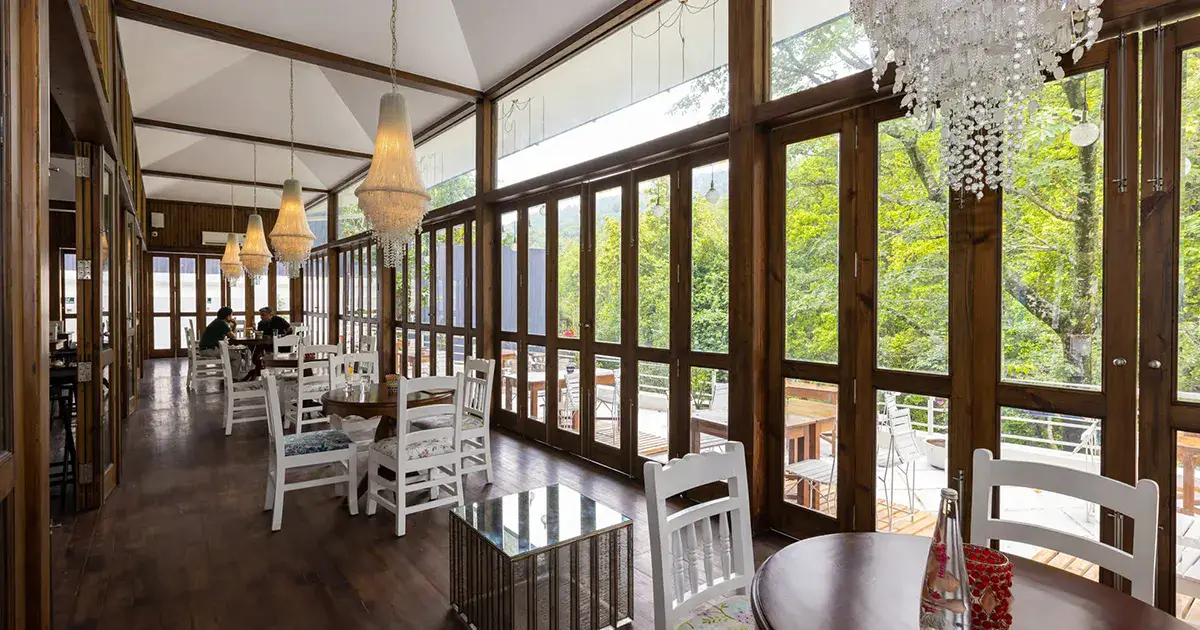 Best Places to Eat in Dehradun slider image1