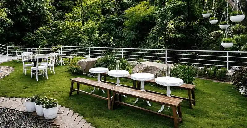 Best Places to Visit in Dehradun for Summer Vacation with Family & Friends slider img 1