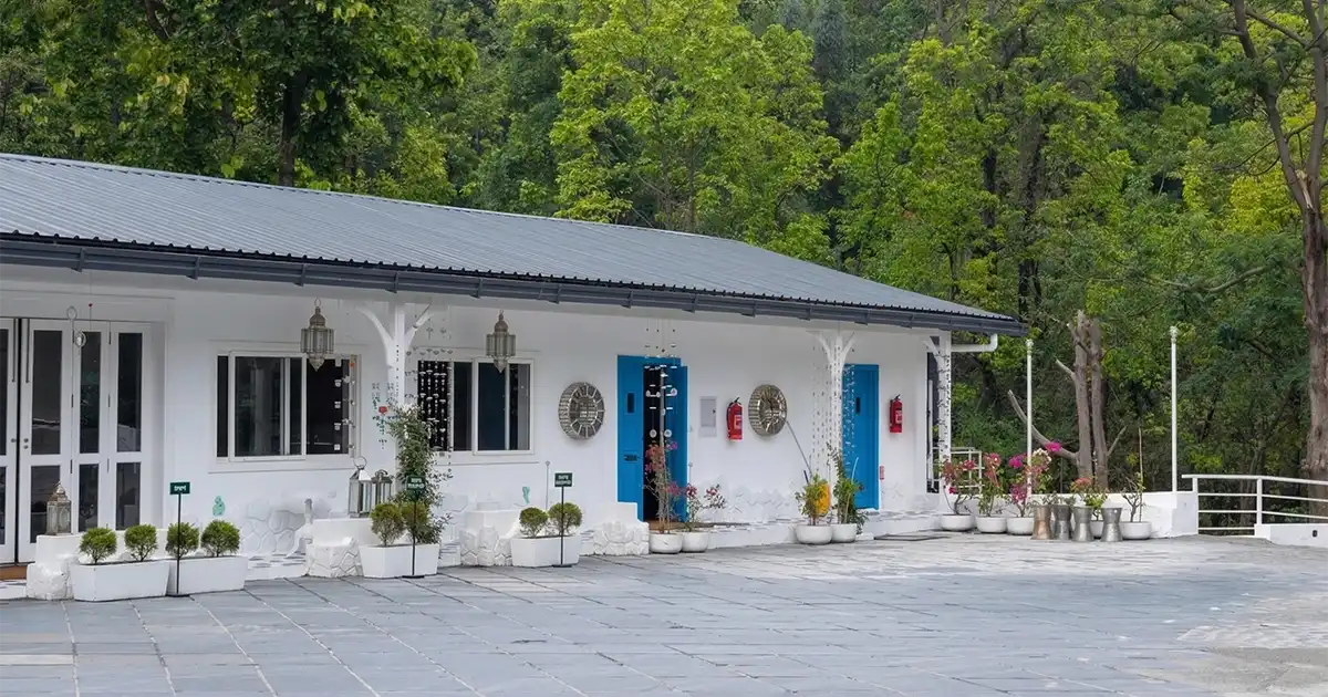Best Bar and Restaurant in Dehradun slider1